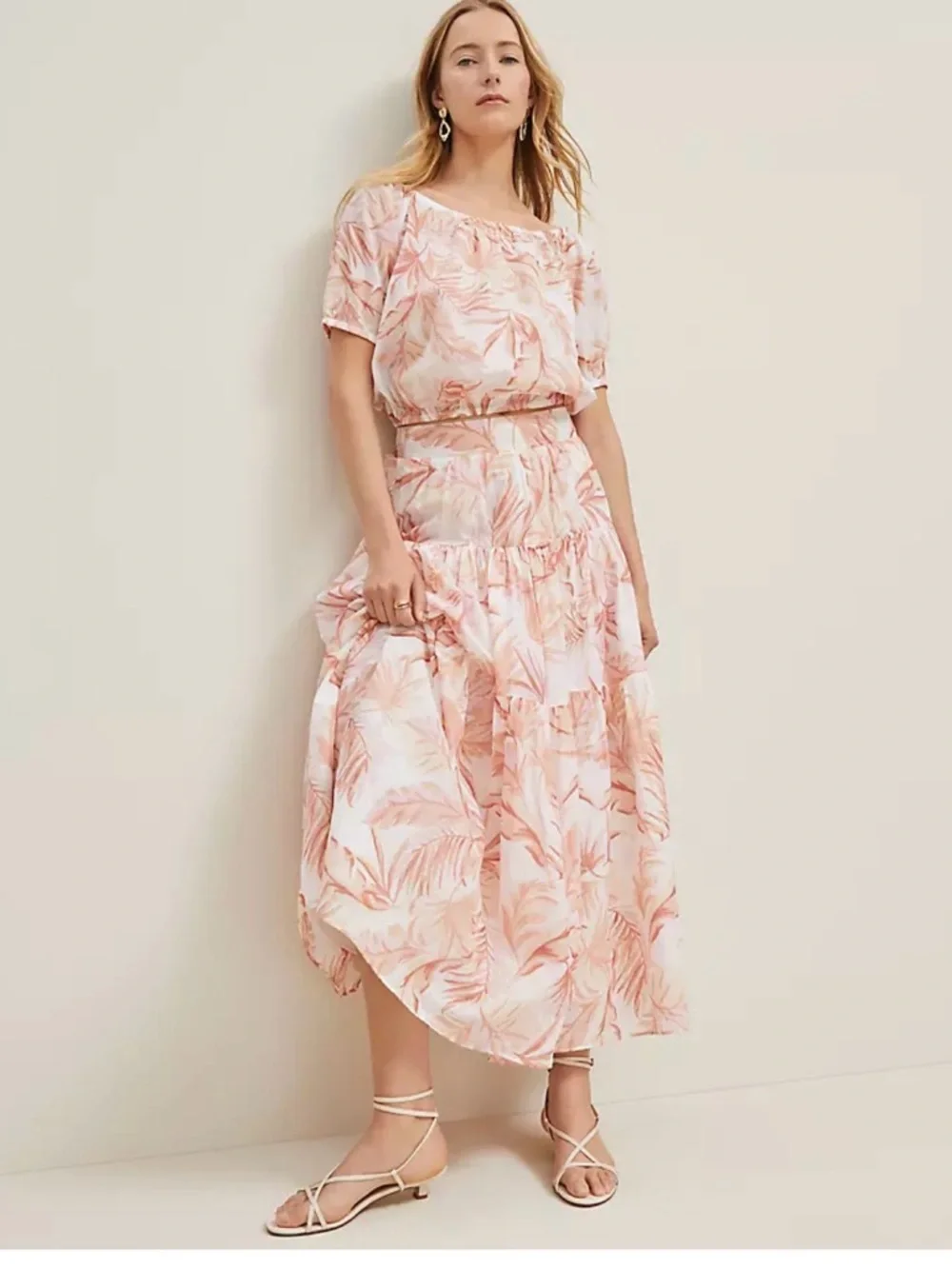 Ann Taylor Coral Pink Floral Tiered Maxi Skirt - Picture 2 of 7